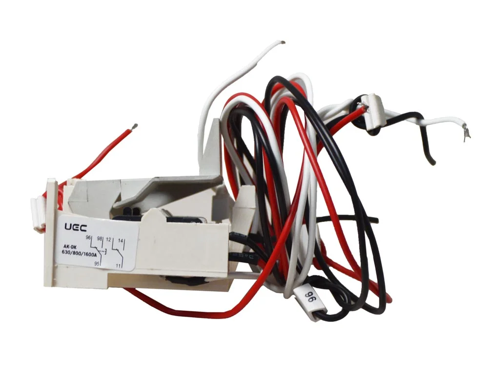 Суміщений контакт АК-DК-630/800/1600А UEC ( MCCB-U-AK-DK-0630-1600 )