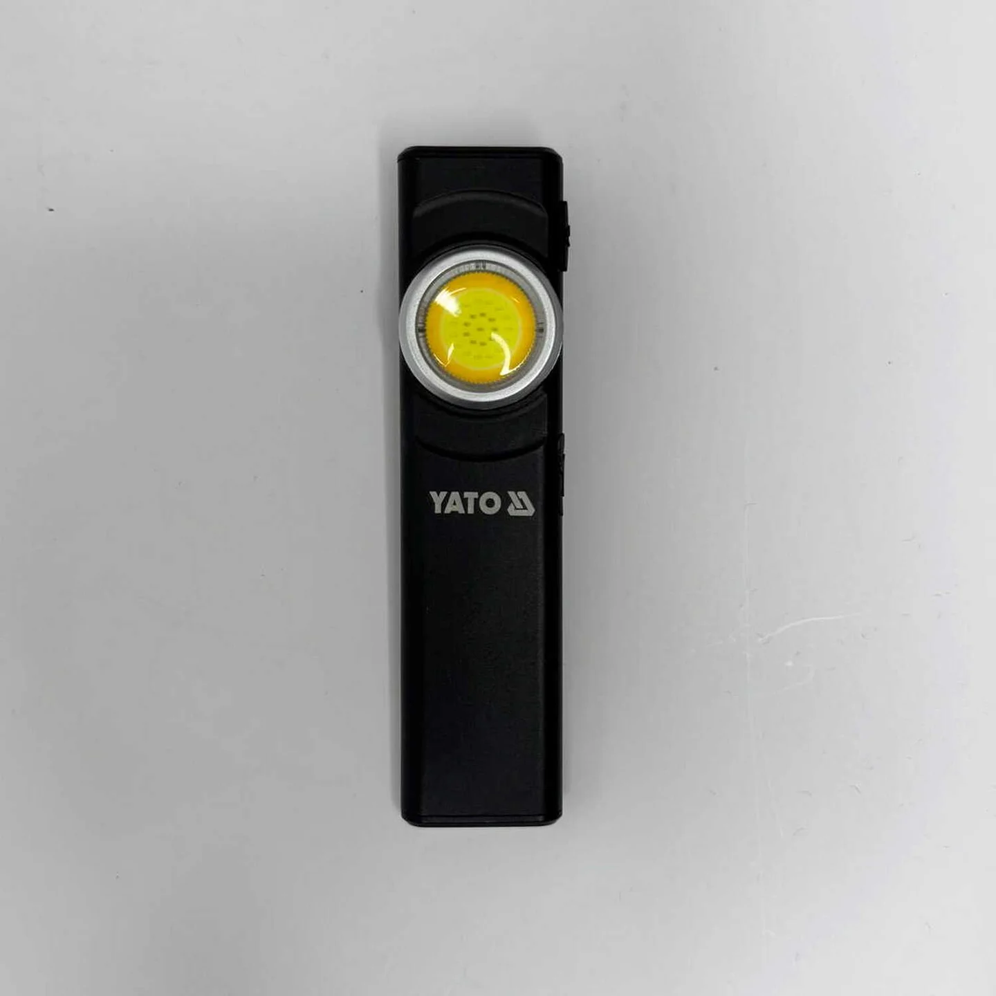 Ліхтарик YATO 8Вт 500 Lm 450mAh IPX4 ( YT-085608 )