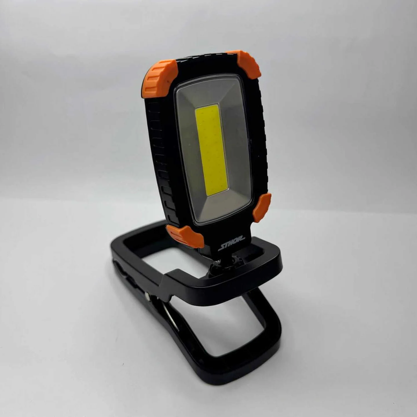 Ліхтарик STHOR 5Вт 500/200Лм 2000mAh ( 82850 )