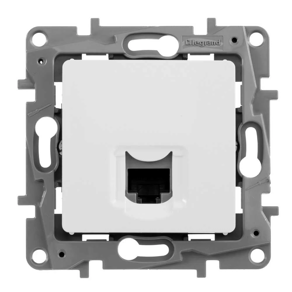 Розетка Etika біла комп'ютерна RJ45 CAT5e ( 672241 )